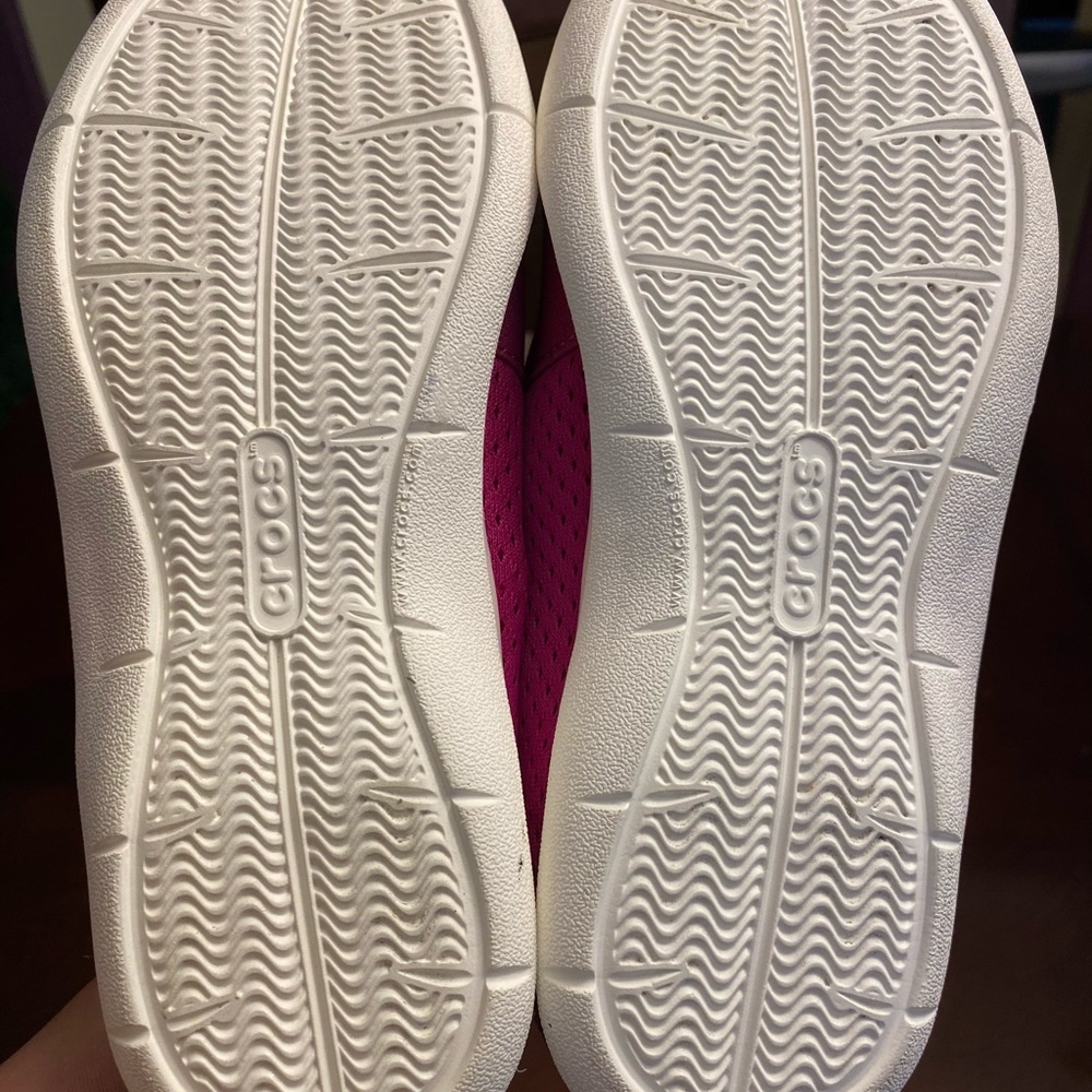 Crocs Shoes View 3